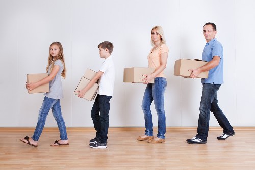 Uxbridge moving van for local home removals