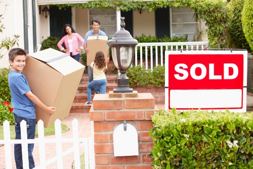 Safe payment confirmation screen for Movers Uxbridge
